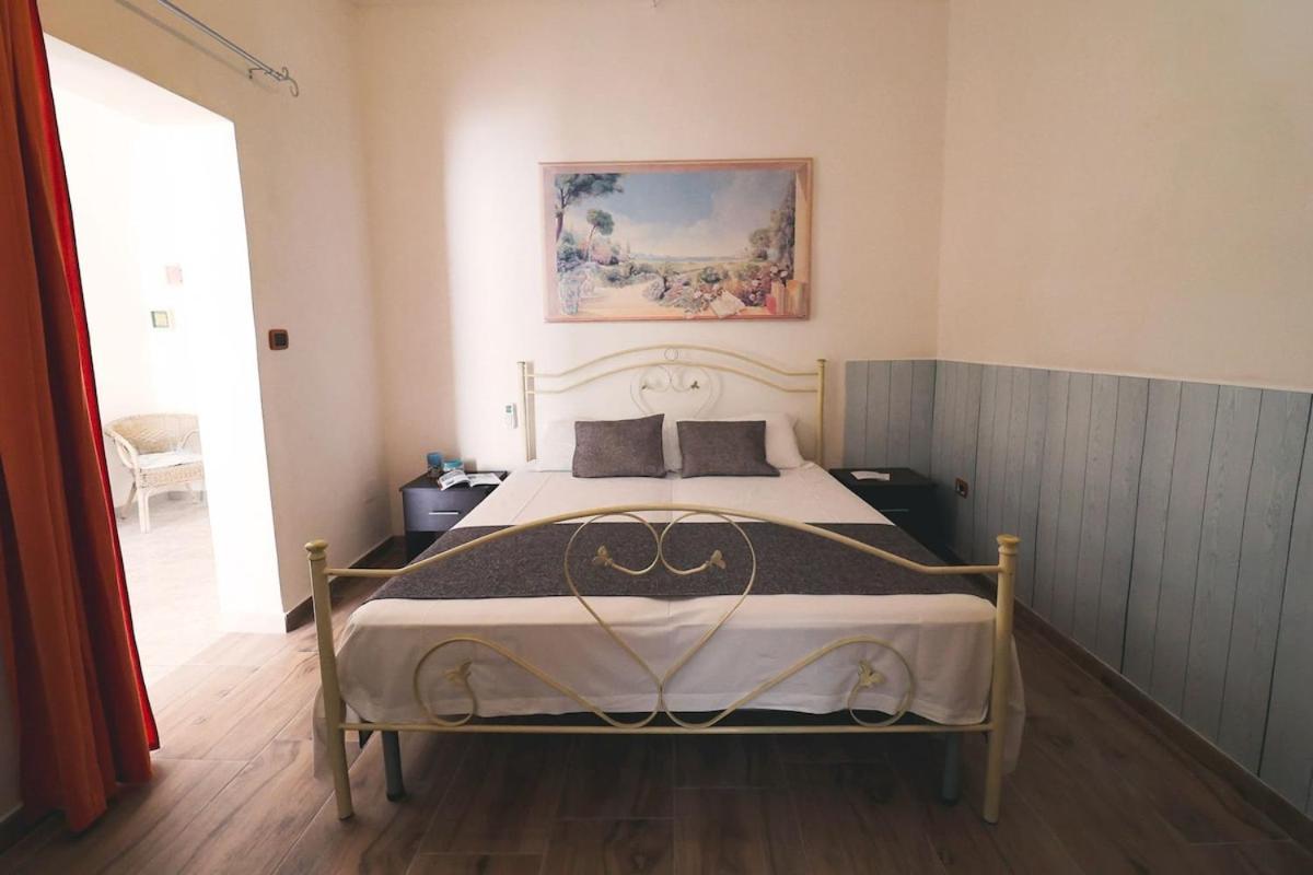 Villa Le Conchiglie Di Taranto Mediterranea ปุลซาโน ภายนอก รูปภาพ